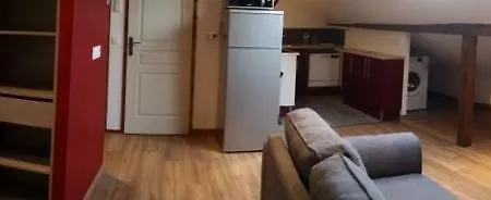 Hotel Logis - Les Pasteliers 2*