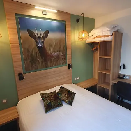 Logis - Les Pasteliers Otel