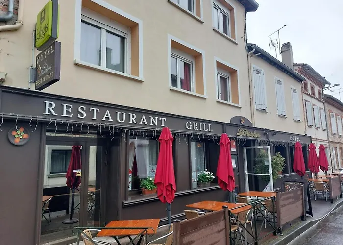 Logis - Les Pasteliers ホテル ラヴォール