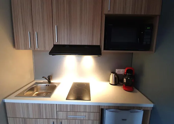 Logis - Les Pasteliers 2*